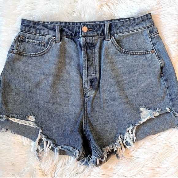 Wild Fable Super High Rise Cut Off Distressed Shorts Size 12 - Picture 1 of 4